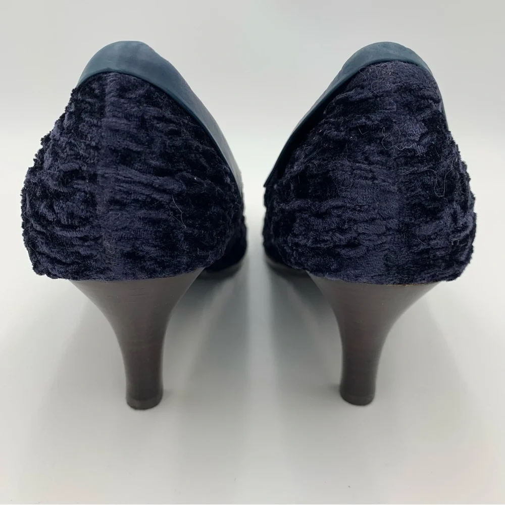 Aerosoles Crushed Velvet Heels Pumps Navy Blue Sz 8 “Lust Worthy”‎ Dress Shoes